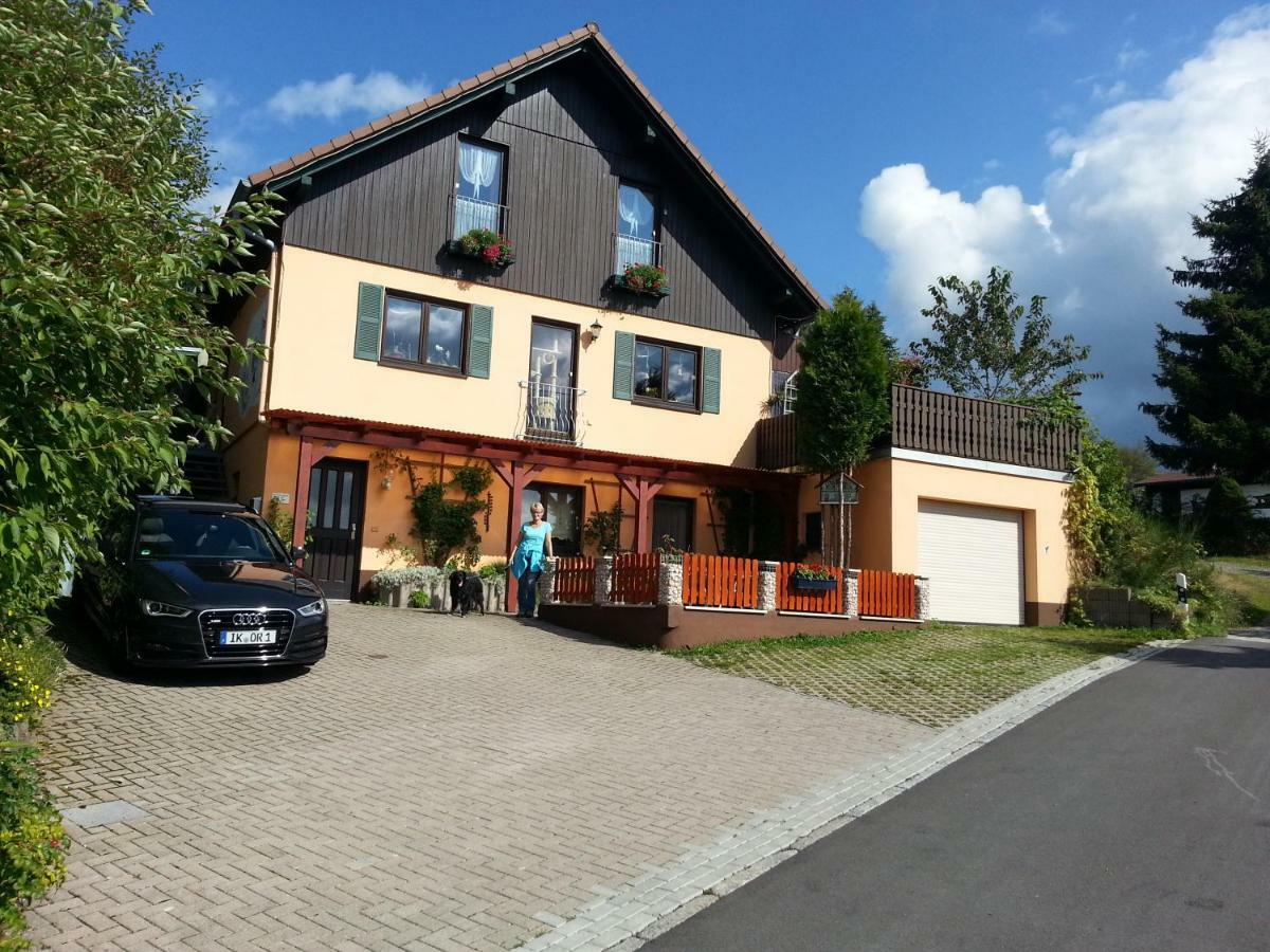 Ferienwohnung Ritter Schmiedefeld am Rennsteig Exterior foto